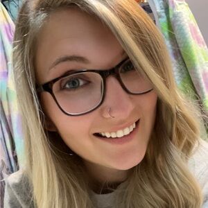 Meet your Posher, Raven